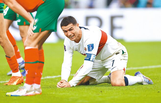 C罗并未入选由《ESPN》评选的欧洲五大联赛2022年度最佳阵容。（路透）