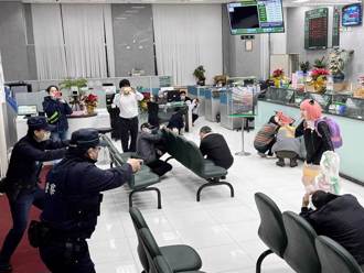 「安妮亞搶銀行」紅到日本！430萬人朝聖狂讚：台灣警察世界第一