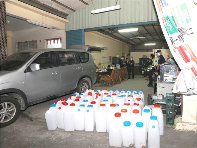 农历年前大扫荡，屏警破获制毒工厂。(警方提供)