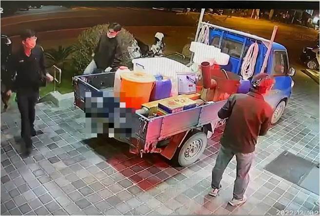 农历年前大扫荡，屏警破获制毒工厂。(警方提供)