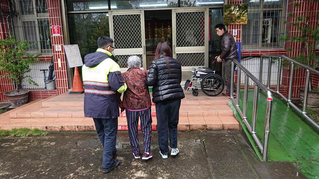 阿嬷负气离家出走家属遍寻不着　　 警急出动半小时内寻获