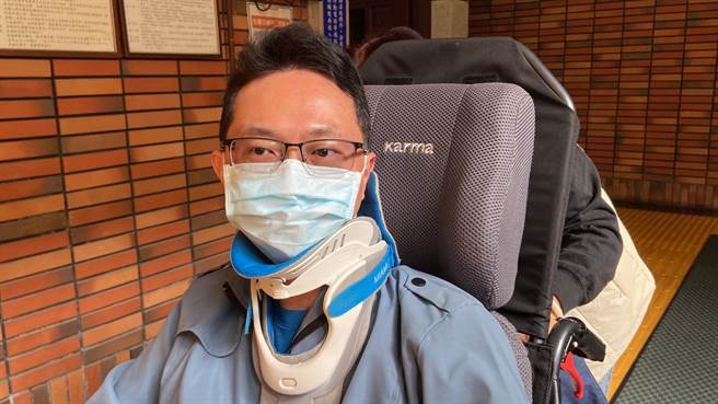 林姓男子4日亲自参与开庭辩论。（杨舒婷摄）