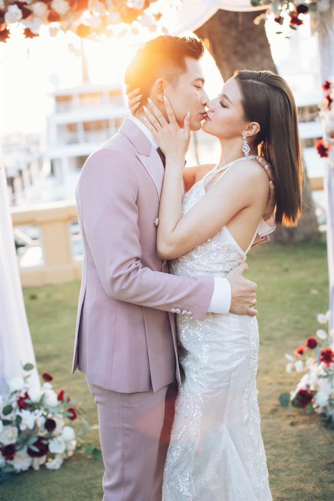 曾子益上月底才在香港补办婚礼。（民视提供）