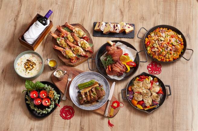 新竹老爷Le Café咖啡厅西式外带年菜5至6人份，每套11800元起。(老爷酒店集团提供)