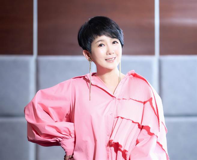 周思潔以心靈導師角度，分享不捨小甜甜遭家暴心情。（萊格悠提供）