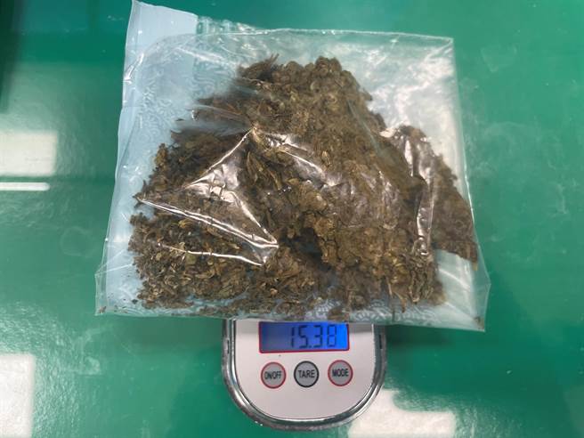 曾嫌作案车辆上遭查获大麻毒品。（读者提供／程炳璋台传真）