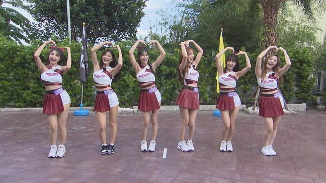 6名乐天女孩应援。（三立提供）