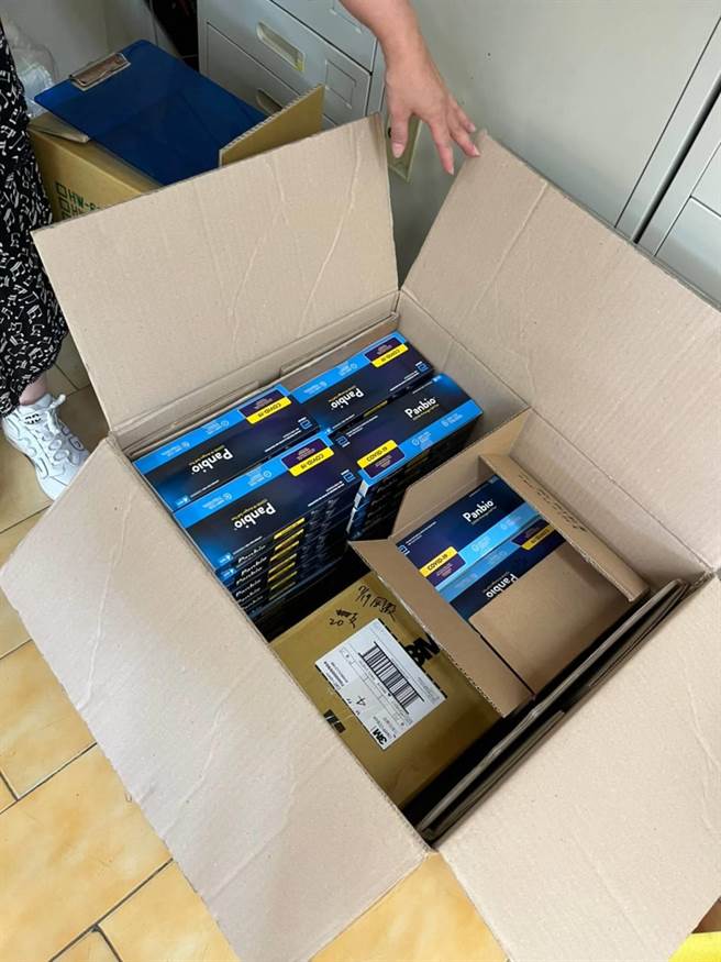 基隆市政府將提供全市高中以下的學子、教職員每人2劑快篩，強化農曆春節及寒假期間的校園防疫措施。（基隆市政府提供／張志康基隆傳真）