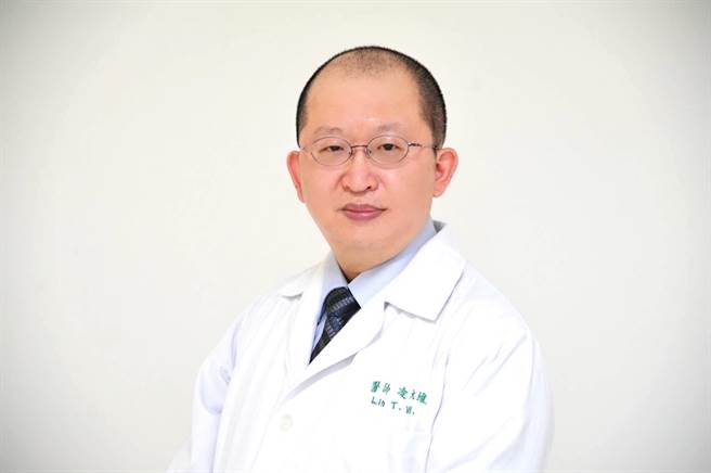 婦產科醫師凌大維，提醒婦女注意健康。（南投醫院提供／廖志晃南投傳真）