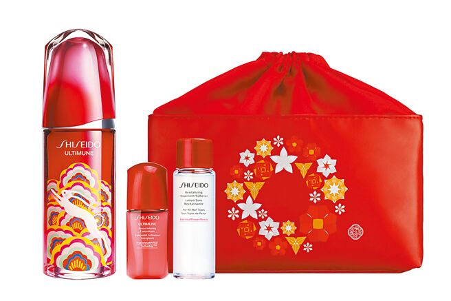 远百竹北资生堂国际柜红妍超导循环肌活露新年限定版，价值6990元、特价4500元，限量10组。（远百提供）