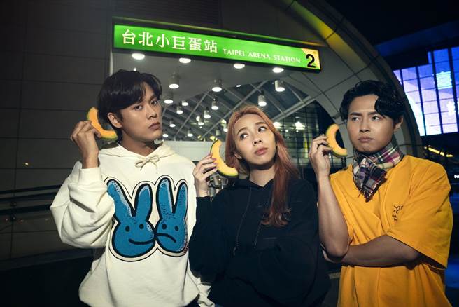 告五人宣布4月8日將在台北小巨蛋開唱，心情興奮又期待。（相信音樂提供）