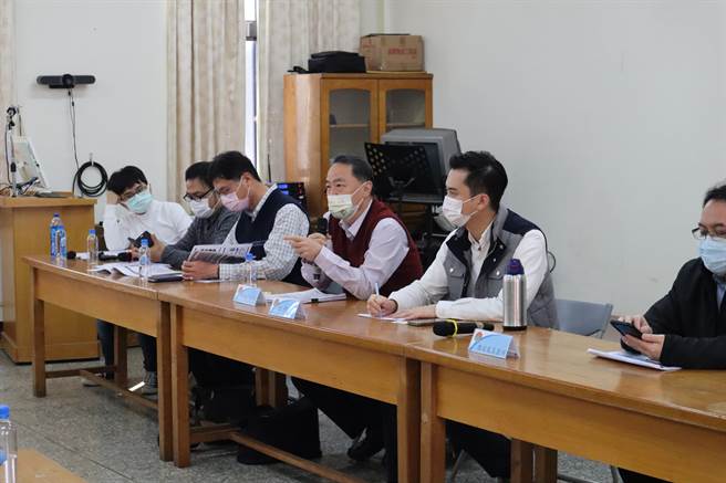 营建署聚焦交通议题，在竹北市公所举办提案协商说明会。（邱立雅摄）