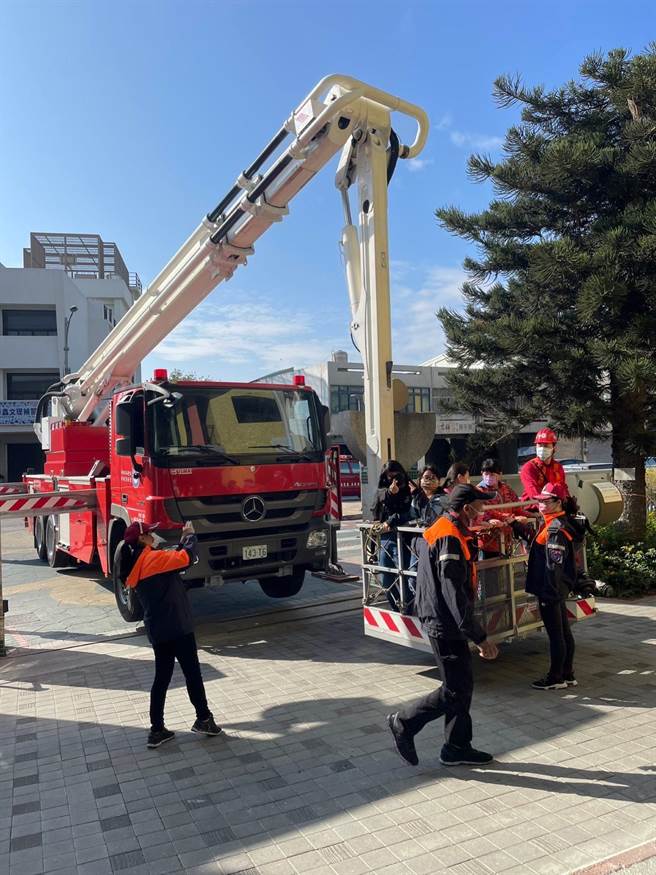 台塑六輕結合雲林縣消防局，舉辦「建構不易起火且易於避難的空間」活動扎根校園。（台塑六輕提供／張朝欣雲林傳真）