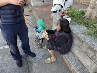 外籍眼疾嬤推嬰兒車帶1歲童迷途 警調閱監視器終找回