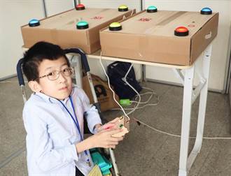 高雄中小學科技教育競賽 創意裝置助「青銀互動」