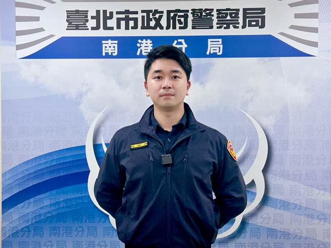 南港派出所所长林承纬说明案情。（翻摄画面）