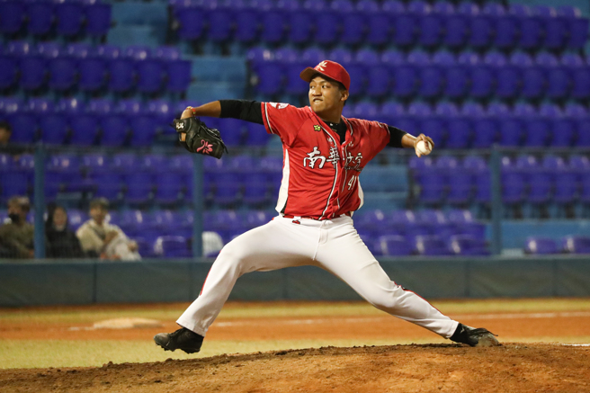 南華大學左投吳家凱。（大專體總提供）