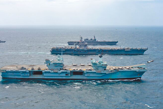 美国会两位参议员表示，美国与英国和澳洲达成的AUKUS协议无视「目前的现实」，有可能让美国的造舰能力紧绷到断裂的程度，挤压美国海军自身需求，损及美国国家安全利益。（摘自英国皇家空军脸书）