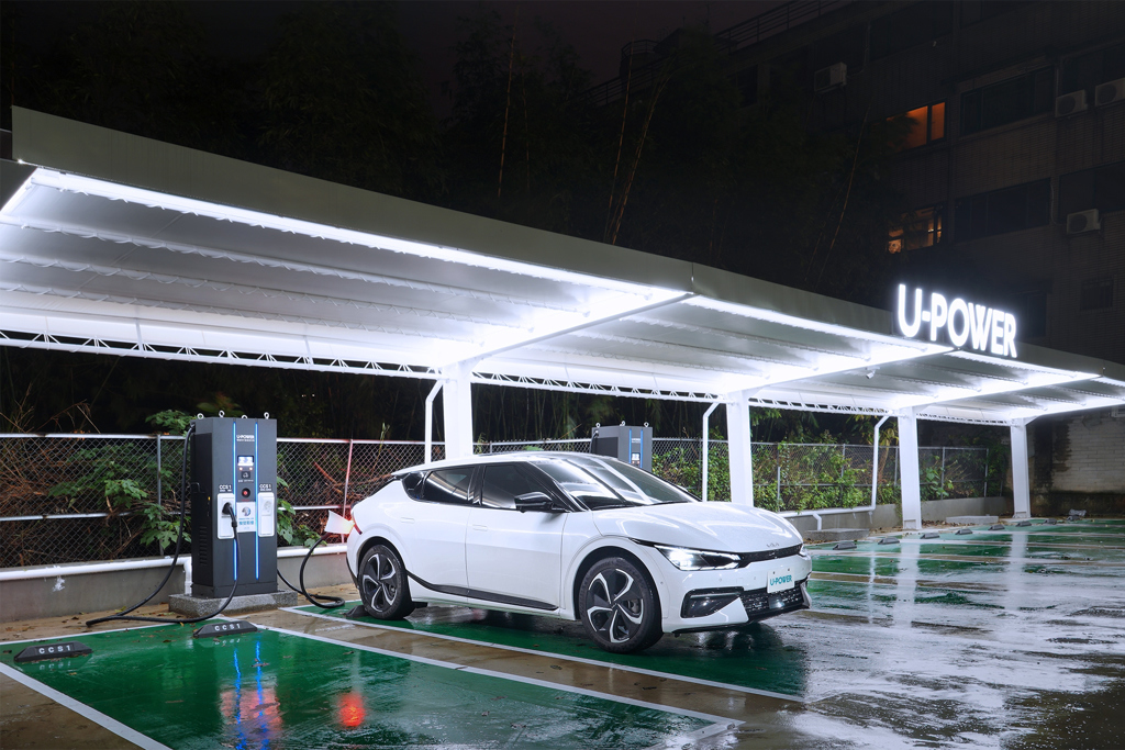 台灣森那美起亞宣布U-POWER旭電馳科研正式成為Kia 的充電合作夥伴，以The Kia EV6 卓越充電規格，搭配U-POWER的高規充電設備，讓車主享受永續未來的純電移動生活。(圖/CarStuff)