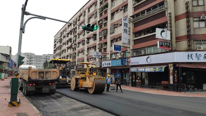 苗栗县府宣布即日起到2月5日实施道路禁止挖掘及净空措施。（李京升摄）