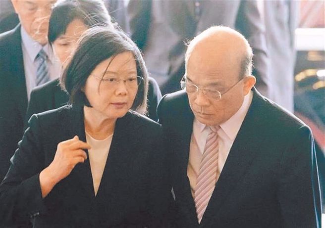 總統蔡英文（左）、行政院長蘇貞昌（右）。（中時資料照）