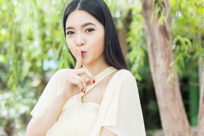 有些女性个性神秘，反而会吸引男性的目光，日本网站分享3个星座＋血型的魔性女组合，第一名经常牵着男人鼻子走。(示意图/达志影像)