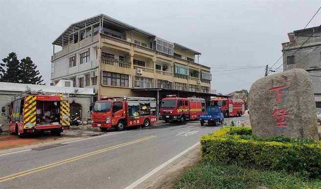 金门金寧乡下堡一处透天民宅遭祝融肆虐，火势于30分钟内迅速扑灭，幸无人员伤亡。(图／民眾提供)