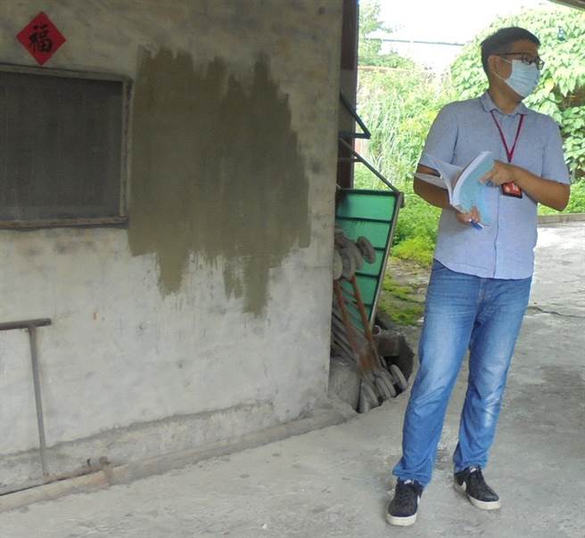 男子大年初一酒駕拒測，行政執行署查封名下土地，讓他火速繳清18萬元罰單。(屏東分署提供)