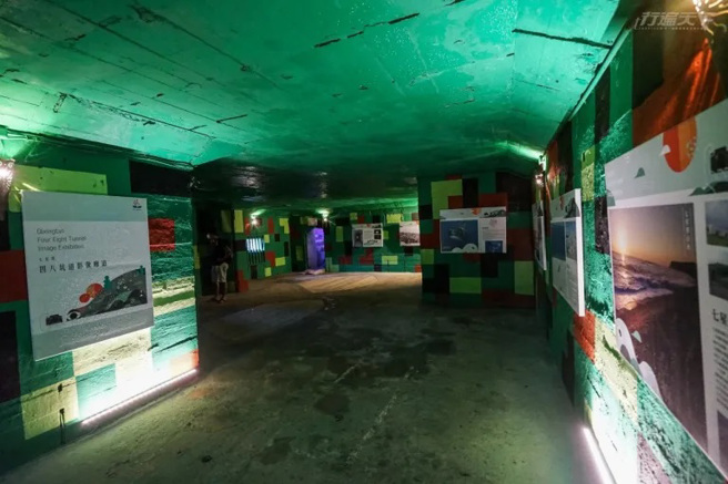 参观四八高地战备坑道可以回顾过去战时气氛。（摄影：跳跃的宅男）
