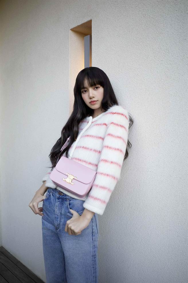 Lisa在首站泰国结束后，选择于当地多留几日陪陪家人与粉丝。（Celine提供）