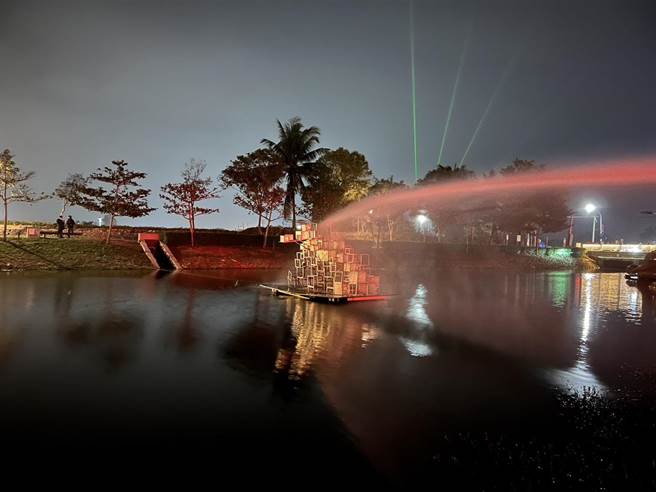 盐水消防分队获报后赶往灌救，迅速将火势扑灭。（读者提供／张毓翎台南传真）