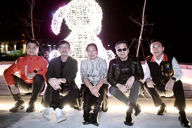 县长徐榛蔚、观光处长张志翔到活动现场勘查。（花莲县府提供／王志伟花莲传真）