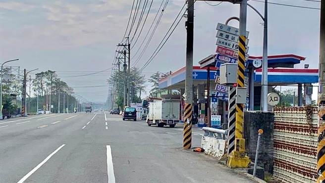 嘉義縣159線南壇段水月橋的測速照相桿，去年舉發4987件最多，是去年超速取締金雞母。( 嘉義縣警察局提供∕呂妍庭嘉義傳真）