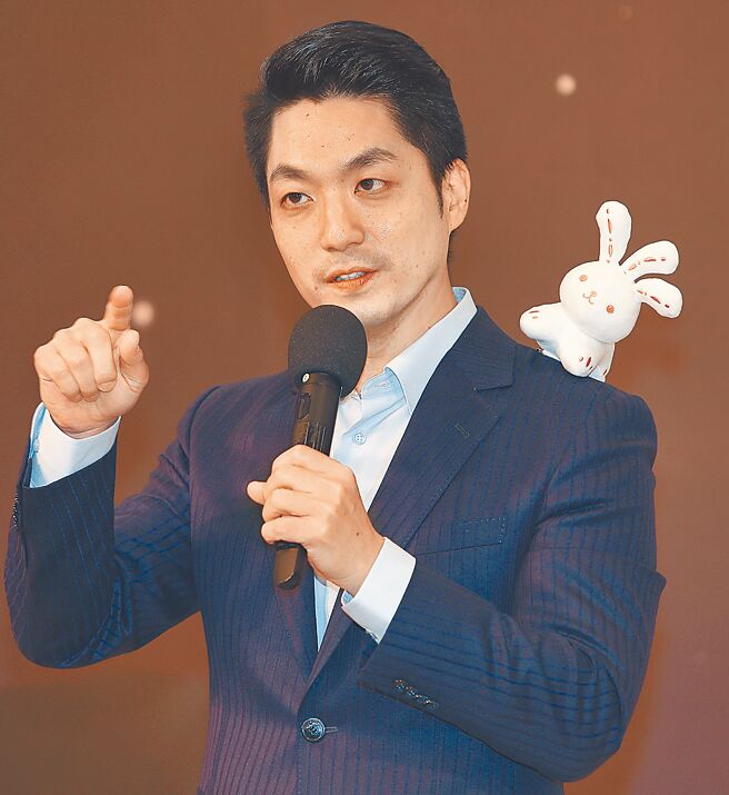 台北市长蒋万安上任后，外界关注是否推出2023年纾困振兴方案，市府表示将以振兴为主。（季志翔摄）