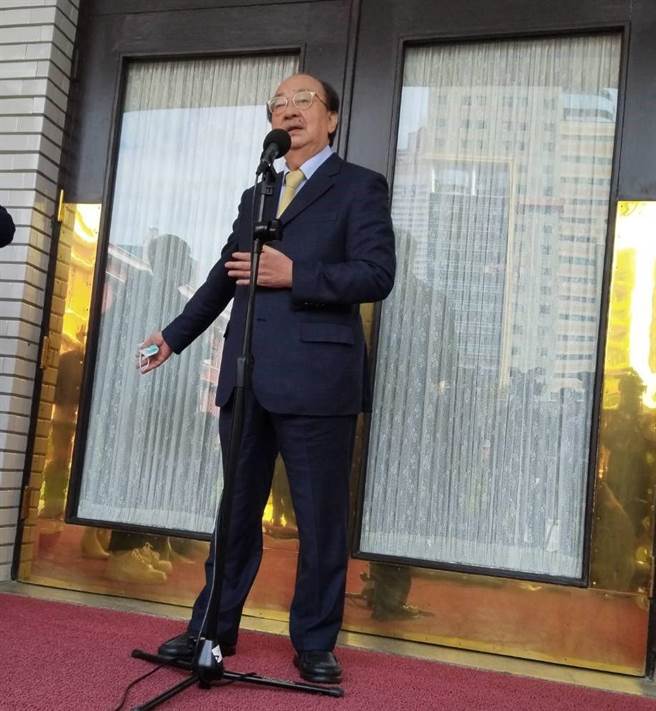 民进党立院党团总召柯建铭表示，总预算协商一定会有很多插曲，国民党一定会设计很多障碍，而总预算没过，影响国家推动，他们能承担吗？（游念育摄）