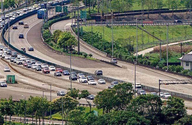 國道疏運。(資料照片)