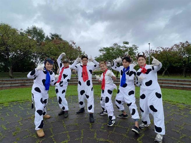 王仁甫（左起）、孙协志、许孟哲、蔡昌宪、萧景鸿、葛丞。（中视提供）