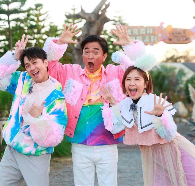 《綜藝大熱門 Come 兔gether》由吳宗憲、陳漢典、Lulu主持。（三立提供）