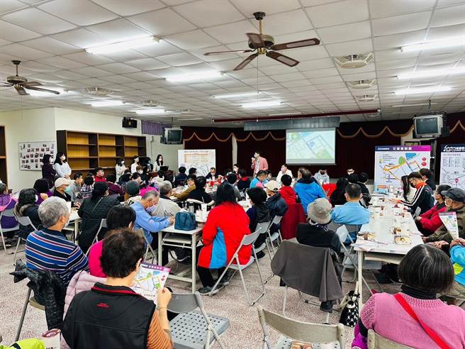 觀旅局今在富岡召開地方協調會，說明活動規畫。（觀旅局提供／蔡明亘桃園傳真）