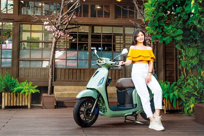 PGO近期推出2023年全新Ur1限定色，絕對溫暖治癒系的新車色；圖為療癒抹茶。圖／PGO提供