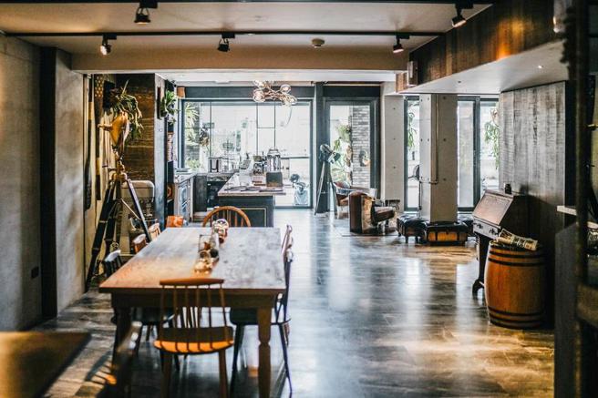 「帕鉑舍旅」充滿工業風格。（AsiaYo提供）