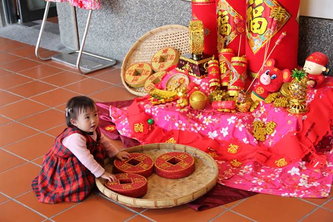 新北市客家文化园区23日（初二）至26日（初五），规画「福兔来客」闯关任务，完成闯关就能获得纪念礼品及抽奖券。（新北市客家局提供）