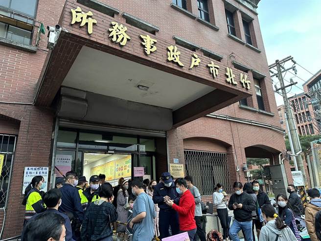 竹北市拍板廣發紓困金6000元，造成民眾搶移民到竹北市。（竹北市公所提供／邱立雅竹縣傳真）