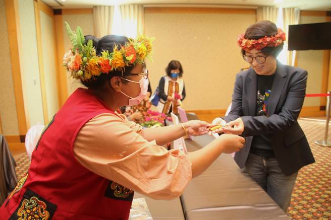 台东县金峰乡公所13日举办红藜季「藜花绽放 峰华再起」发表会。（台东县政府提供／蔡旻妤台东传真）