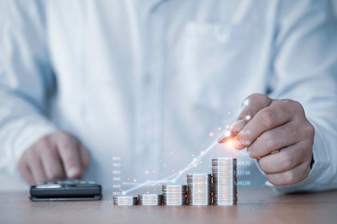 生肖狗、羊、马及兔的投资眼光好，事业上也有所发展，晚年能够享清福。(示意图/达志影像)