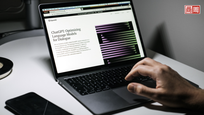 ChatGPT由美国程式设计师阿特曼领军的人工智慧研究室OpenAI开发，2022 年11月30日推出后，5天内就突破百万用户。(图片来源/ Dreamstime)