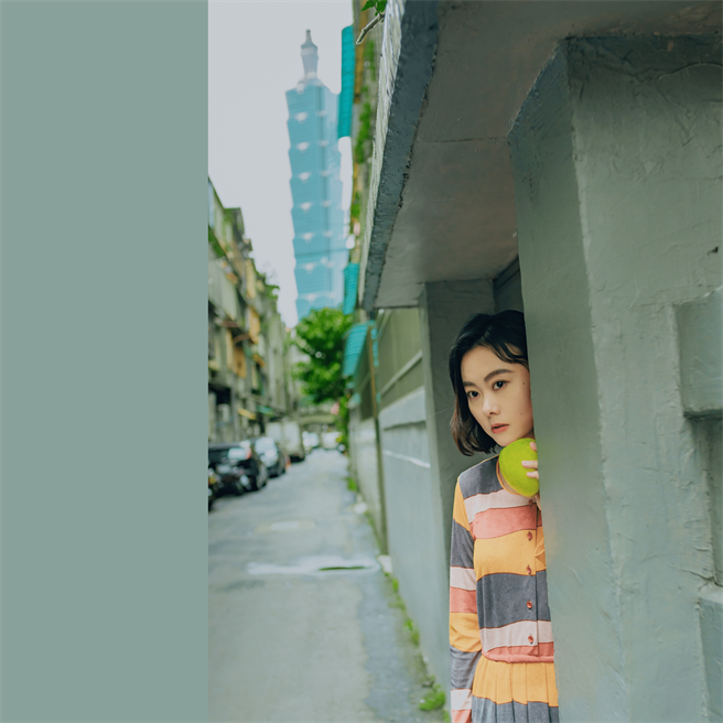 冼佩瑾推出新单曲。（光与澈音乐工作室提供）