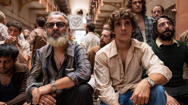 米盖尔赫尔南（右）及哈维尔古铁雷兹在大银幕上演越狱风暴。（捷杰电影