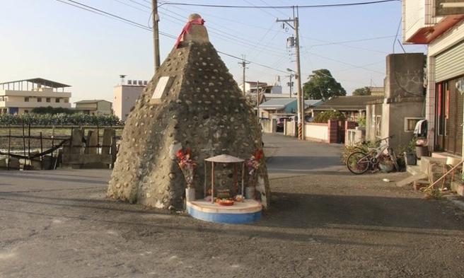 乐风》关帝显灵施妙计 石塔镇守除水患