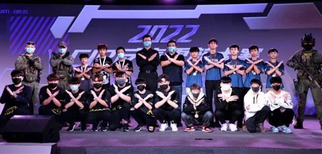 警方舉辦「少年探索律動營」、「少年多媒體製作營」及「電競挑戰營」等少年輔導營隊，培養多元輔導經驗。(翻攝照片／林郁平台北傳真）